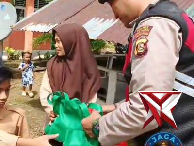 Kegiatan Bhakti Sosial Polsek Purwodadi - Polres Musi Rawas - Polda Sumsel

Dalam rangka Hari Bhayan