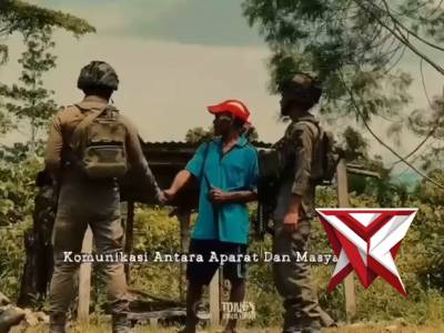 Satgas damai cartenz 2026 melaksanakan patroli guna menciptakan rasa aman.