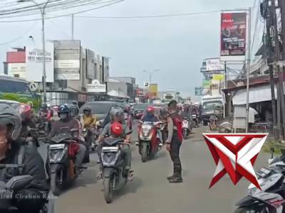 Siaga Pengaturan Arus Balik, Polres Cirebon Kota Pastikan Pemudik Selamat - PoliceTube
