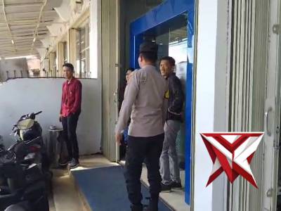 POLSEK_JARAI Polsek jarai Melaksanakan patroli antisipasi 3c dan daerah objek Vital di wilkum Polse - PoliceTube