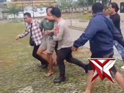 PENANGKAPAN PELAKU TABRAK LARI DI DEPAN MAKO POLRES MURATARA