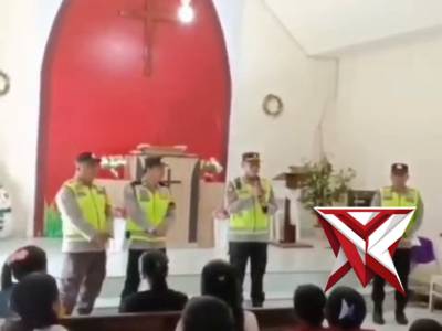 Polri Hadir, Pastikan Ibadah Paskah Berjalan Khidmat

?Polsek STL Ulu Terawas berkomitmen memberikan