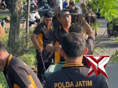 Dari Magetan untuk Indonesia yang lebih asri ???

Polres Magetan bersama stakeholder