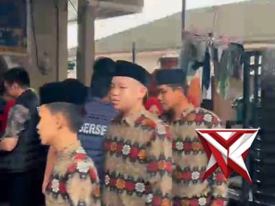 Ditreskrimum Polda Sumsel Subdit II Harda melakanakan Bakti Kepolisian dlm rangka bulan bakti - PoliceTube