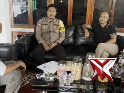 Polsek pampangan hadir - PoliceTube