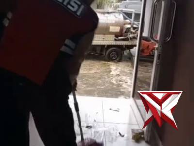 KEBERSIHAN MAKO SAT SAMAPTA POLRES MUBA ( SM13 ) - PoliceTube