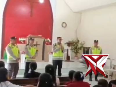 Pastikan Ibadah Khidmat, Polsek STL ulu Amankan Paskah di gereja GKII desa Sukaraya Polres Musi Rawa - PoliceTube