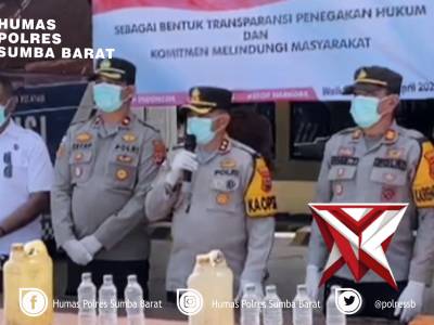 Polres Sumba Barat Musnahkan 11.200 Liter Miras, Komitmen Tekan Kriminalitas di Wilayah Hukum