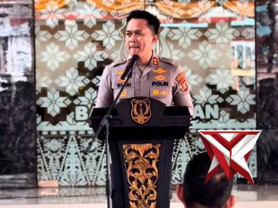 Layanan call center 110 - PoliceTube