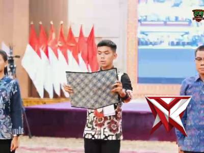 Kapolda Sumatera Selatan Irjen Pol Dr. Sandi Nugroho memimpin upacara pengambilan sumpah dan penanda