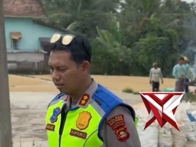 Perkuat Ketahanan Pangan, Kapolres Musi Rawas Tinjau Hasil Panen Jagung - PoliceTube