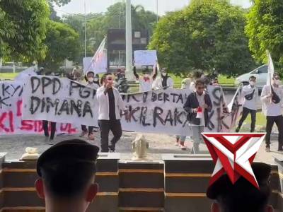 Pengamanan UNRAS PERKUMPULAN PERGERAKAN KEBANGSAAN
Lokasi di Gedung DPRD Kayuagung OKI