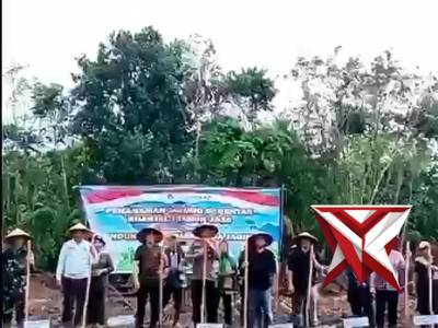 Giat penanaman jagung ? kwartal II Polsek Lais?????? - PoliceTube