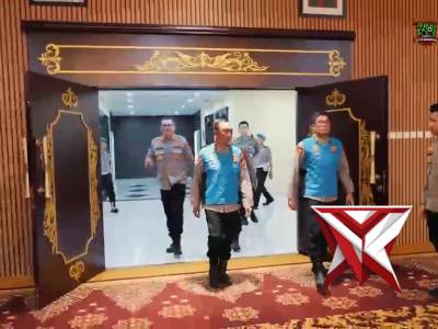 Kapolda Sumsel Pimpin Upacara Pengambilan Sumpah & Tandatangan Pakta Integritas Terpadu Polri 2026