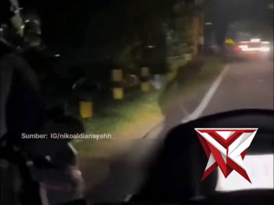 Repost @sahabatpropam
Di tengah perjalanan panjang dari Solo menuju Magetan, seorang bapak harus be