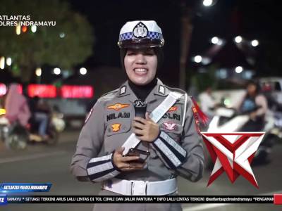 Kemeriahan malam takbiran di Kota Indramayu - PoliceTube