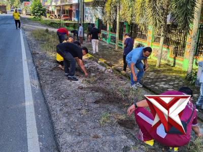 Bersinergi Melaksanakan kegiatan Belida Asri  dengan unsur Trupika di Kantor Camat Lubai