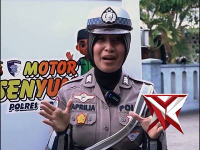 Satlantas Polres Indramayu hadirkan Motor Senyum