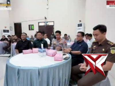 Rapat Koordinasi Penyamaan Persepsi KUHP dan KUHAP Baru Polres Probolinggo - PoliceTube