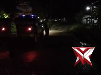 Personil Polsek Belitang I melaksanakan giat KYRD Subuh