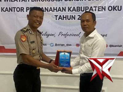 ANGGOTA BAGREN MELAKANAKAN KEGIAATAN RAPAT INTERNAL - PoliceTube