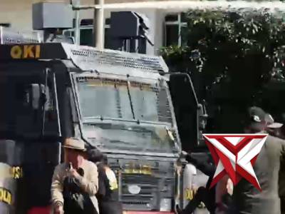 Kapolda Sumsel Irjen Pol Dr. Sandi Nugroho, S.I.K., S.H., M.Hum.,memimpin Apel Besar Sabuk Kamtibmas - PoliceTube