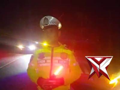 PERS SAT LANTAS POLRES MUSI RAWAS MELAKSANAKAN BLUE LIGHT PATROLI DI WILKUM POLRES MURA - PoliceTube