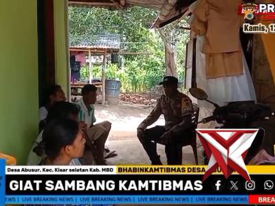 Bhabinkamtibmas desa abusur polsek kisar melaksanakan sambang pada rumah warga