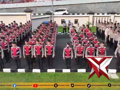 Karolog Polda Sumsel pimpin apel pagi personel Polda Sumsel