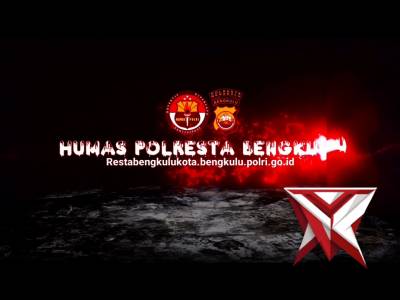 *Bhabinkamtibmas Bersama Lurah dan RT/RW Bantu Warga* - PoliceTube