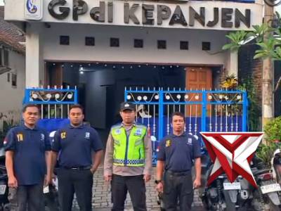 Pengamanan Jumat Agung di GPDI Kepanjen - PoliceTube