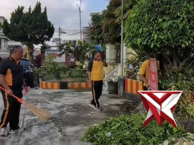? Gerakan Indonesia Asri Polsek Plaosan?

Langkah kecil hari ini, jadi harapan besar
