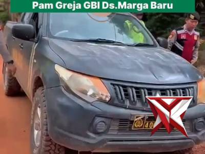 Berikan rasa aman, personil polsek lakitan amankan ibada jumat Agung di GBI Marga Baru