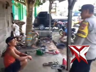 Patroli KRYD Dan Dialogis Kepada Masyarakat Kecamatan Maje - PoliceTube