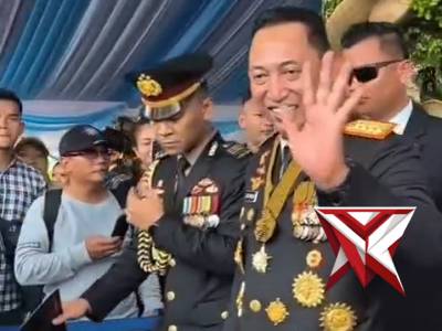 saling tolong menolong adalah wujud jati diri Polri yang melayani?? - PoliceTube