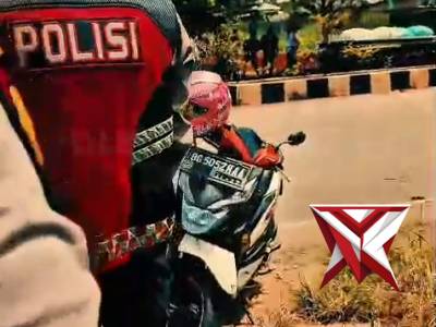 Pengamanan Humanis, Wujud Kepedulian Polsek Muara Beliti Polres Musi Rawas di Tengah Aksi Unjuk Rasa - PoliceTube