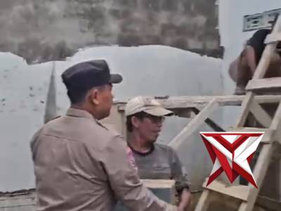 Jumat Berkah Polsek Lais Polres Muba.14 - PoliceTube