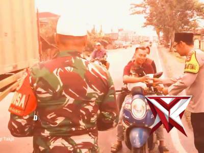 GIAT JUM'AT BERKAH, POLSEK BAYUNG LENCIR BERBAGI