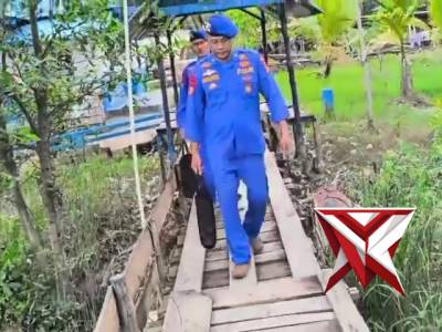 Sat polairud SM8 - PoliceTube