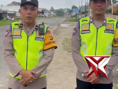giat rutin yang ditinggatkan, personil polsek stl ulu trawas berikan informasi serta himbauan kepada