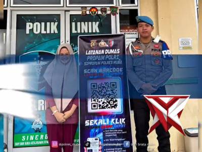 Pemasangan spanduk, x banner dan sosialisasi pengaduan propam polri polres Musi Banyuasin