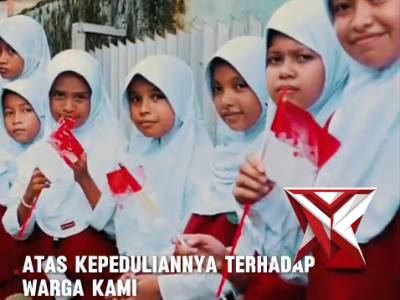 Kapolda Sumsel Irjen Pol. Dr. Sandi Nugroho, S.I.K., S.H., M.Hum. membawa kebahagiaan bagi warga den