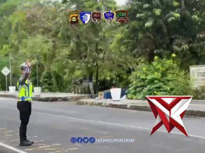 Gatur lalin satlantas polres muba..