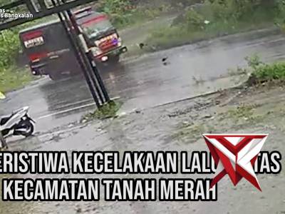 PENYAMPAIAN PERISTIWA KECELAKAAN LALU LINTAS DI KECAMATAN TANAHMERAH OLEH KASIHUMAS POLRES BANGKALAN