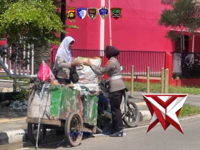 JUMAT BERKAH SAT LANTAS BERBAGI UNTUK MASYARAKAT ????