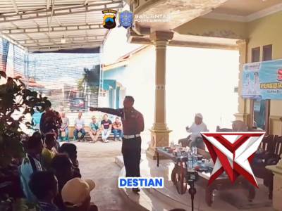 Polantas Menyapa Masyarakat Kecamatan Losari - PoliceTube