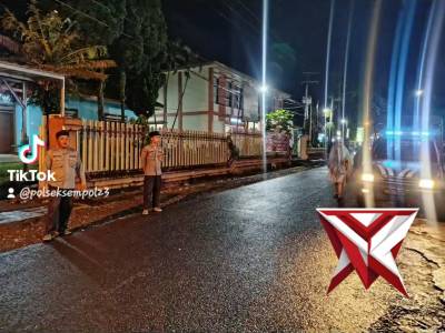 Polsek Sempol Hadir Jaga Keamanan Malam Melalui Patroli Bluelight