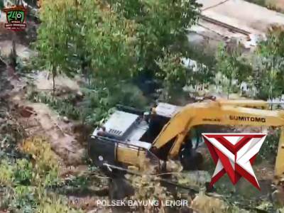 Tim gabungan polri dan APH lakukan bungkar lokasi illegal drilling