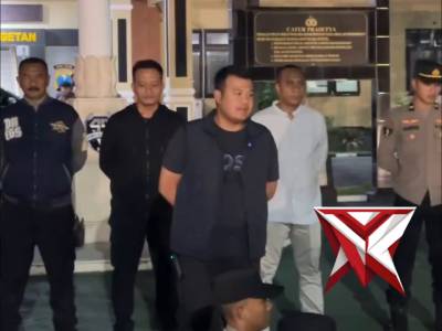 ? Semangat Malam, Kebersamaan Terjalin 

Pendampingan olahraga malam dan makan malam siswa Latja SP