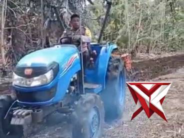 Pembajakan lahan warga didesa tutukey oleh bhabinkamtibmas desa tutukey polsek serwaru - PoliceTube